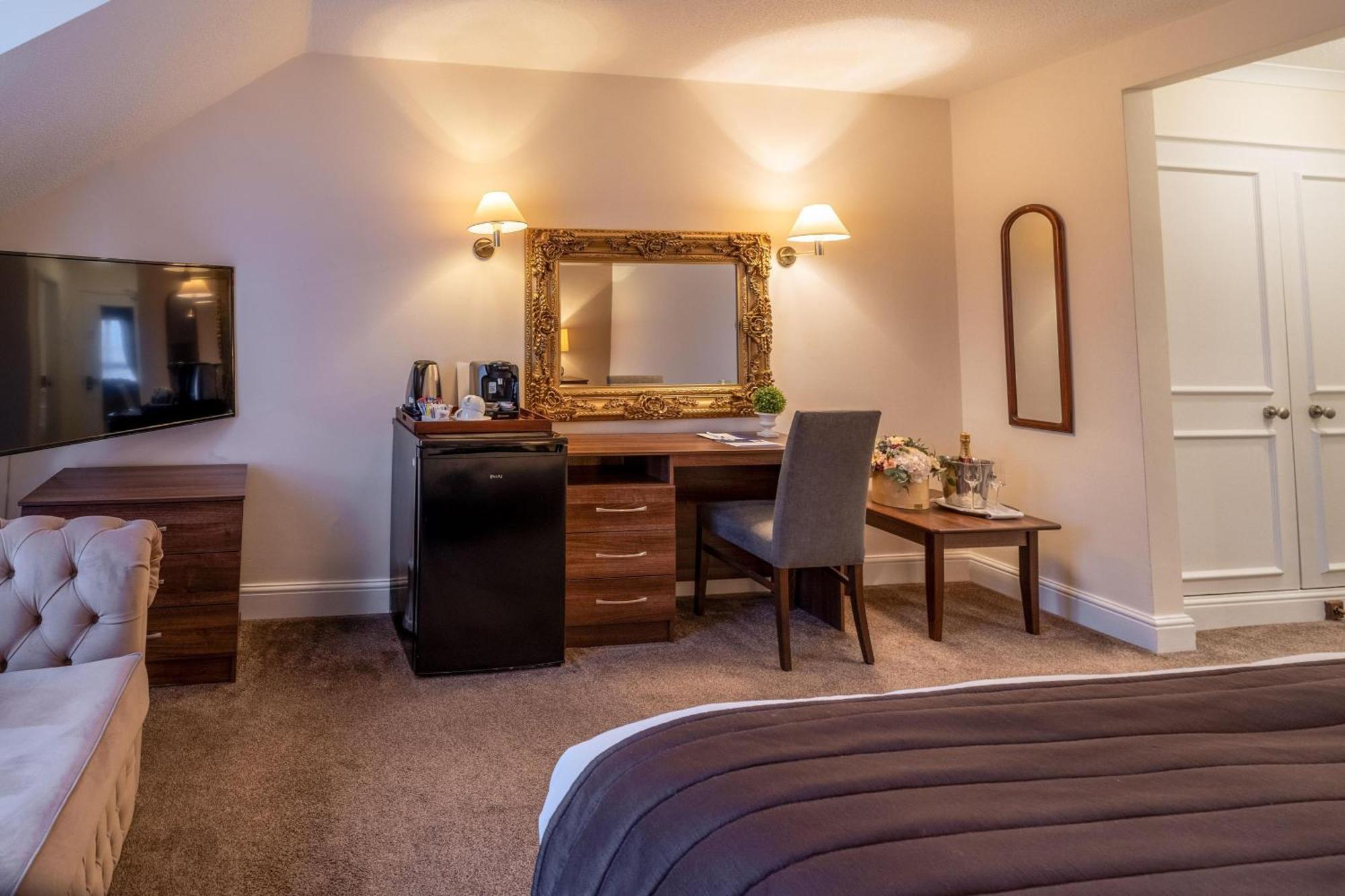 Bosworth Hall & 4* Market Bosworth