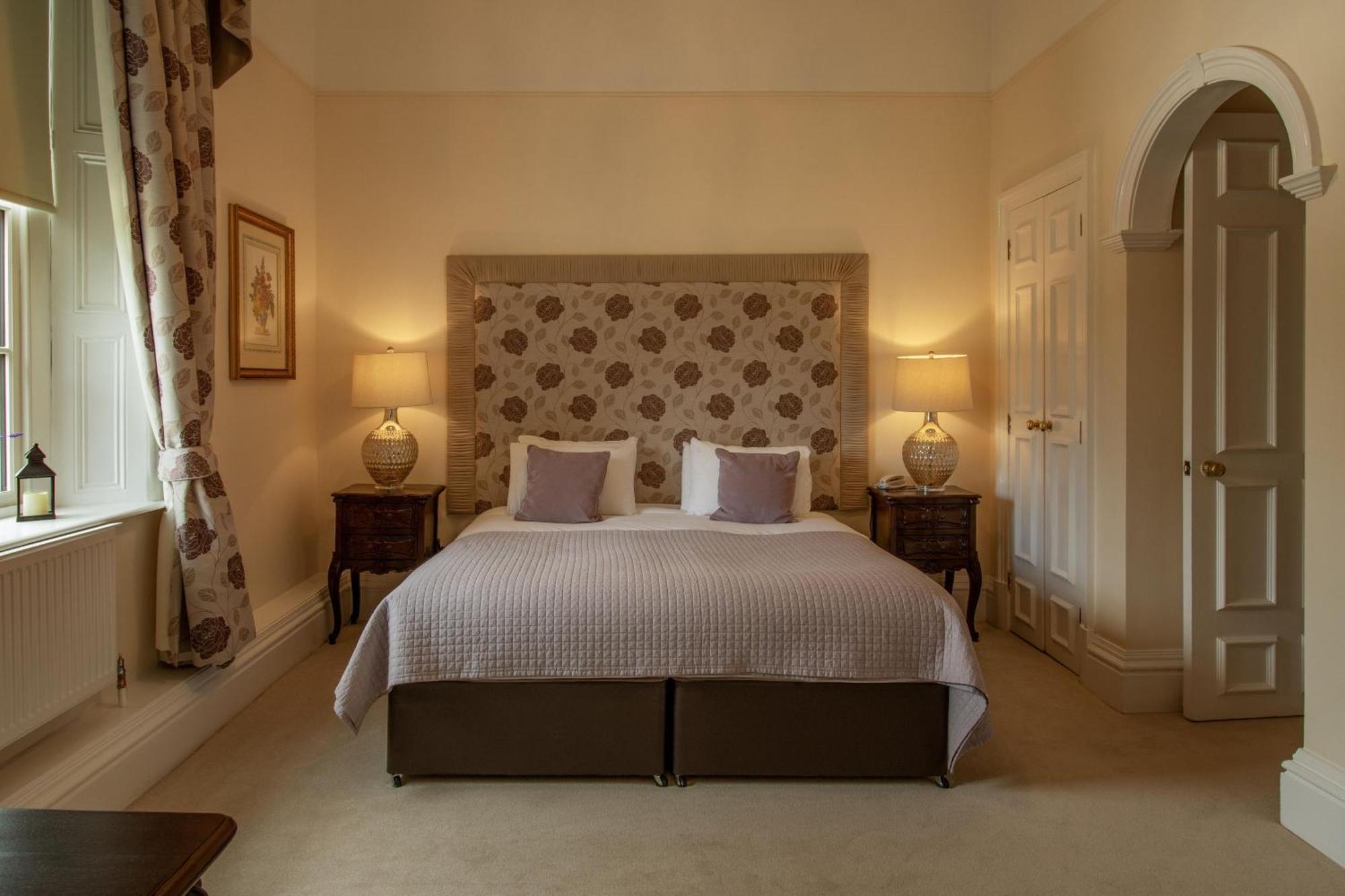 Bosworth Hall & 4* Market Bosworth